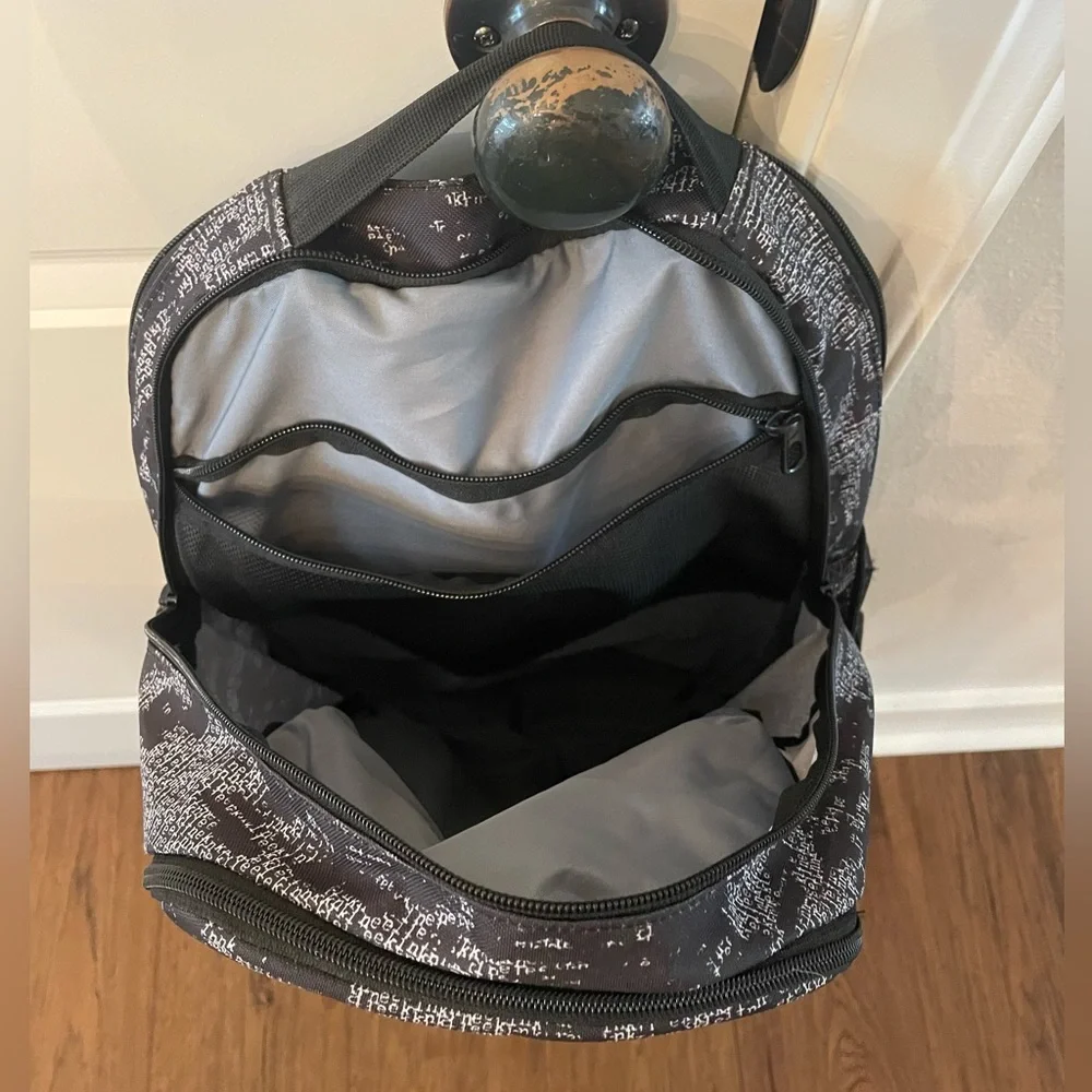 Nike Pattern Backpack - Picture 3 of 3